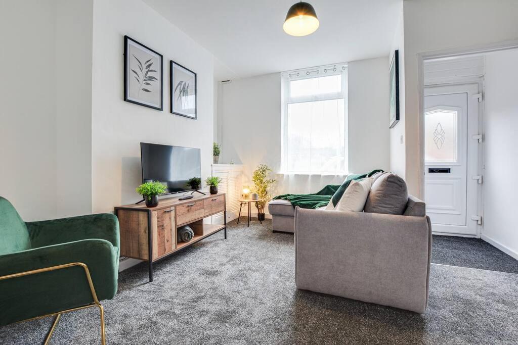 Stylish & Vibrant 2 Bedroom Hébergement de vacances